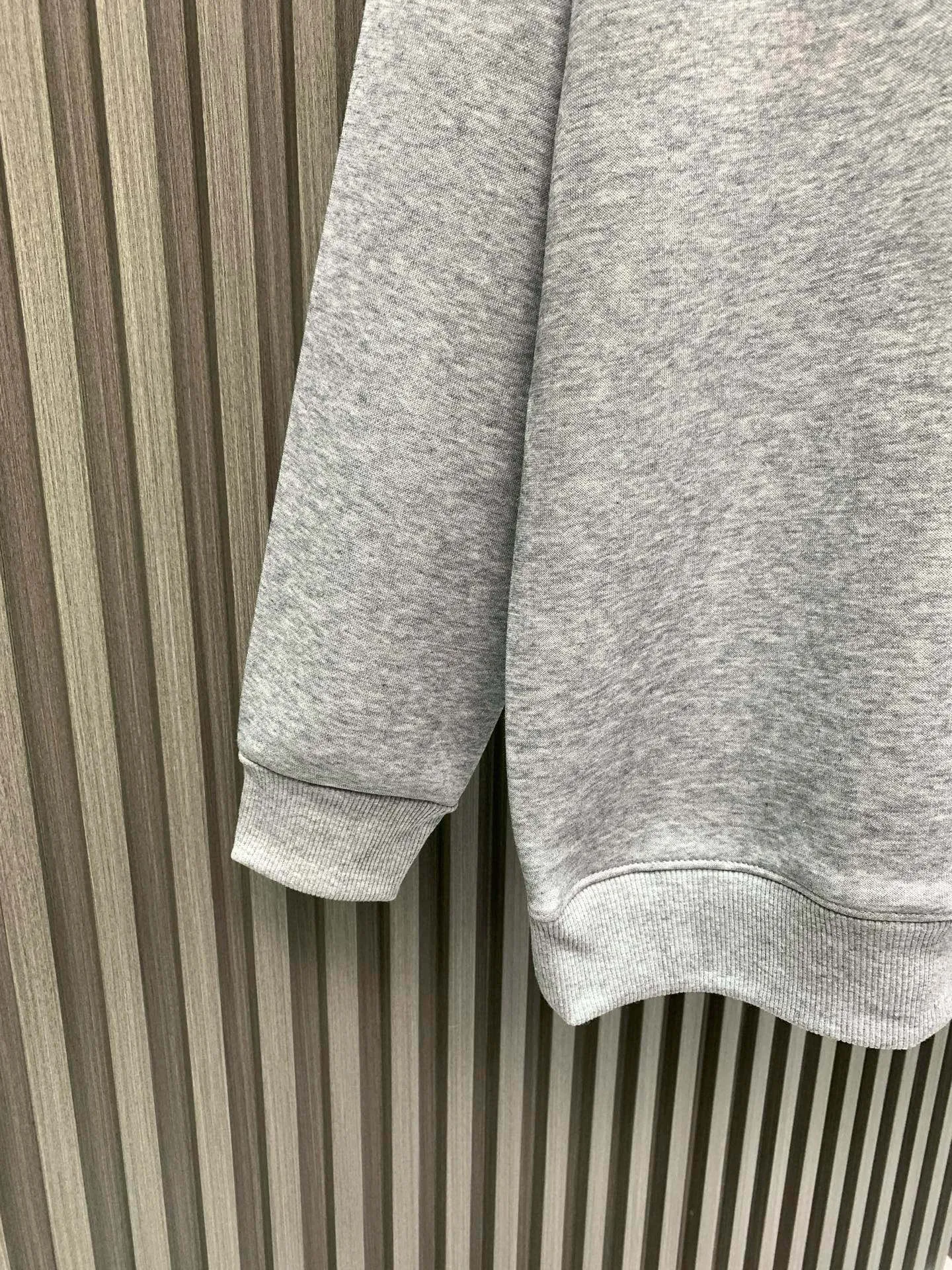 🅿️250 gray